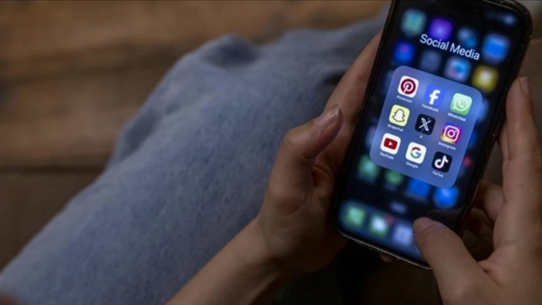 15 yaş altına sosyal medya yasağı geliyor!