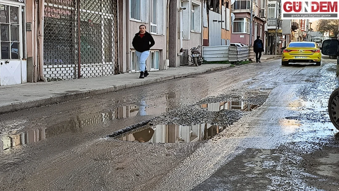 Çarşı merkezi toz içinde, sanayi asfaltlanıyor