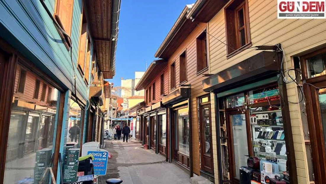 Edirne’nin en dar çarşısı aslına uygun şekilde yeniden hayat buldu