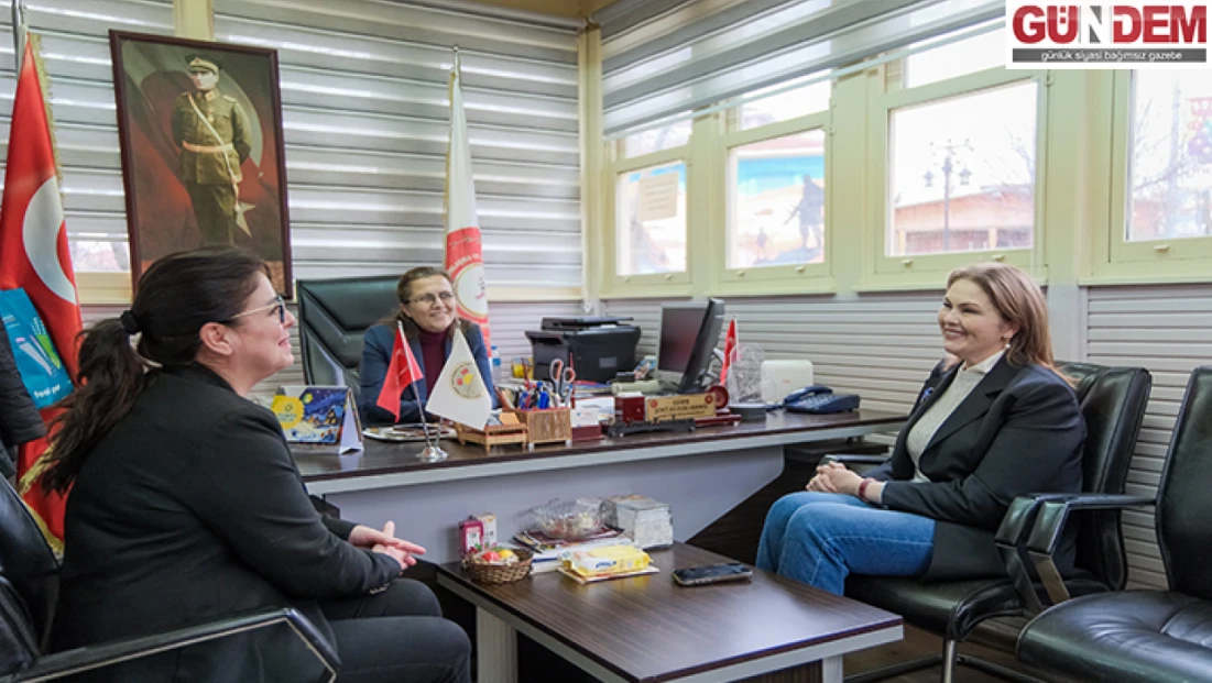 İba, şehit aileleriyle bir araya geldi