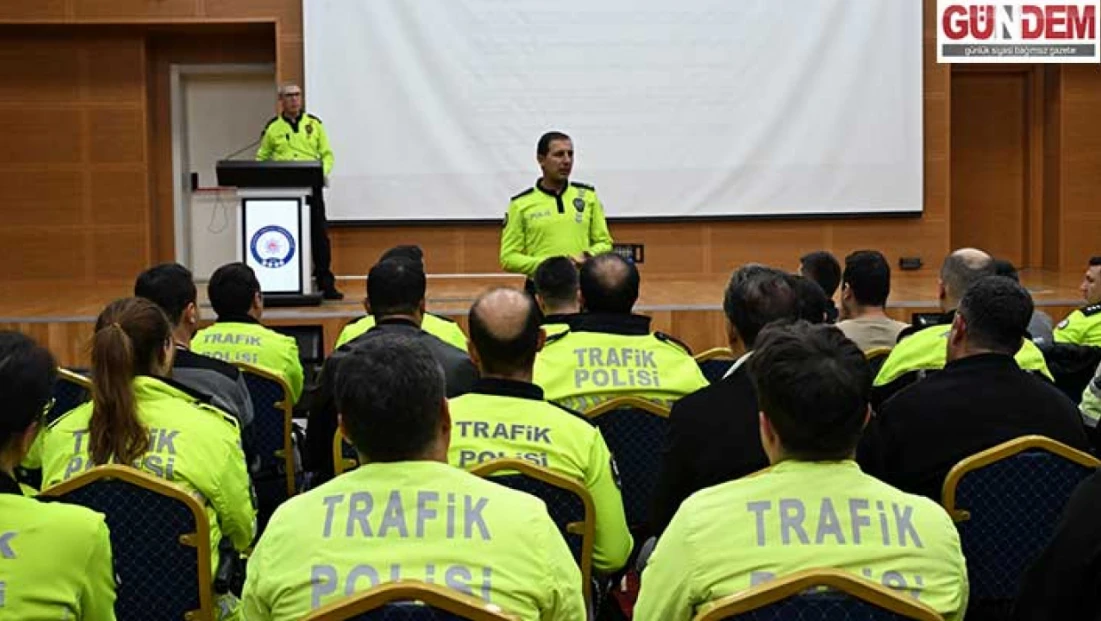 Trafikte şeffaflık artıyor Edirne polisi yaka kamerası kullanacak