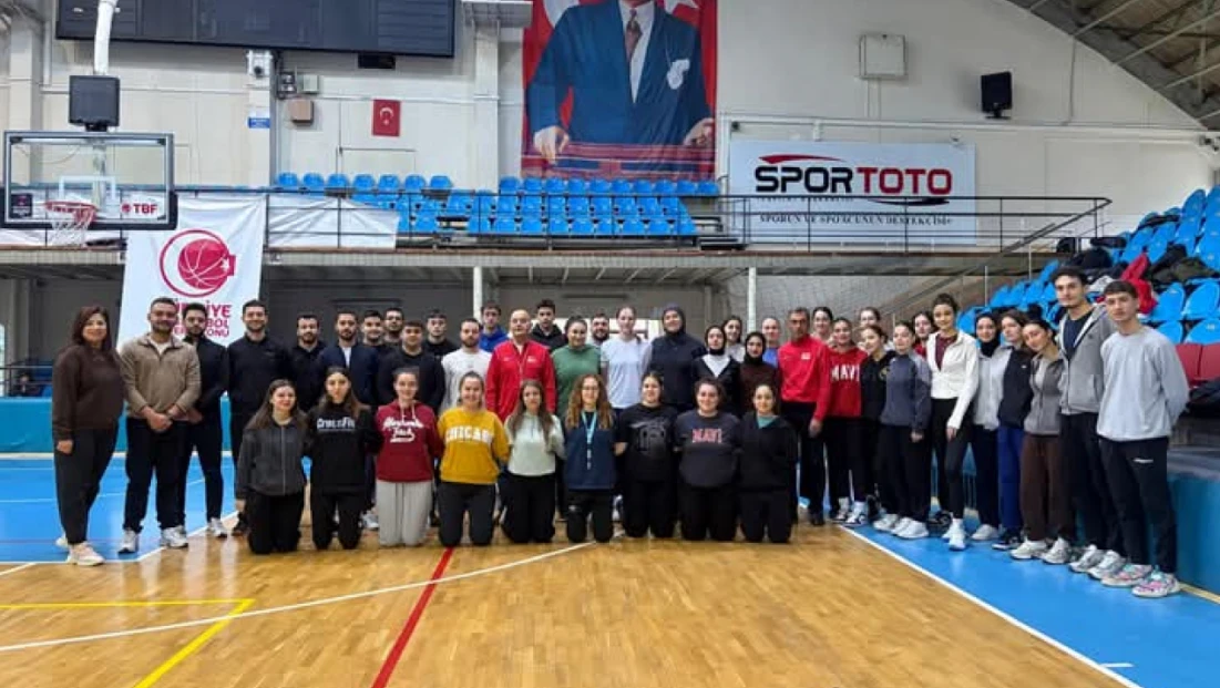Voleybol aday hakemlik kursu tamamlandı