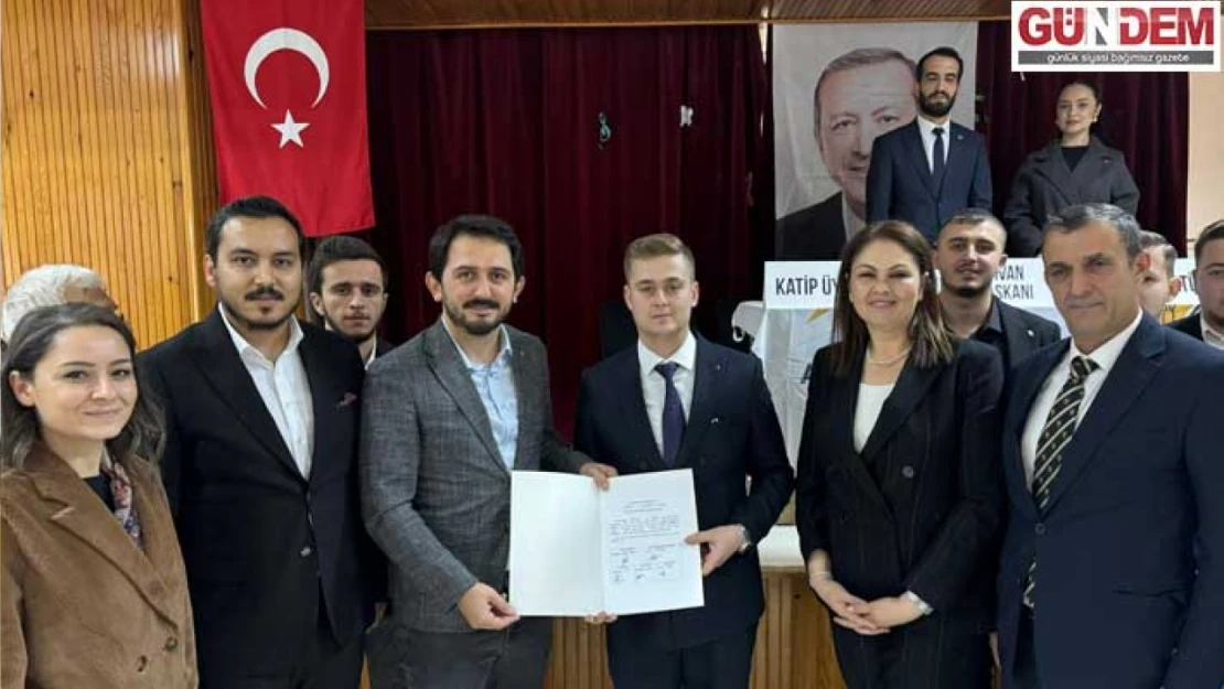 AK Parti Havsa İlçe Gençlik Kolları Başkanı Ataberk Ardatürk seçildi