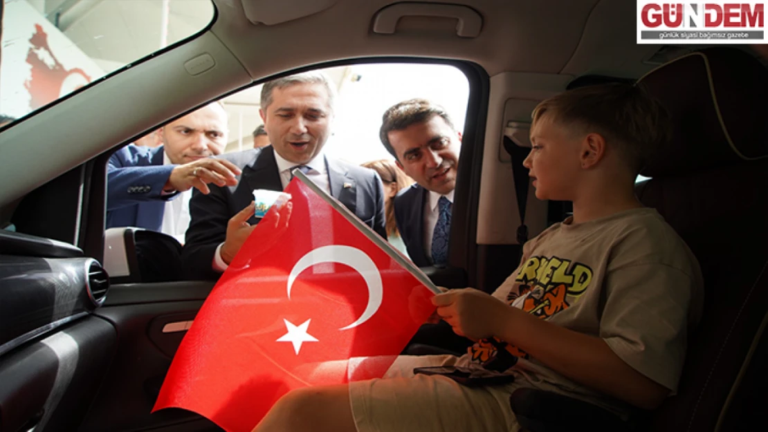 AK Parti ve YTB Heyeti Kapıkule'de sahadaydı