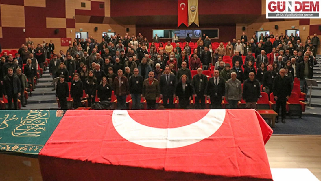 Akademisyen Prof. Dr. Recep Mesut son yolculuğuna törenle uğurlandı