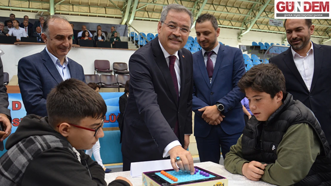  'Akıl ve Zeka Oyunları' final müsabakalarına 239 öğrenci katıldı