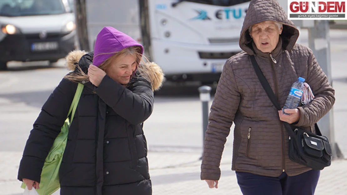 Balkanlar'dan gelen soğuk hava nedeniyle Trakya'da sıcaklıklar düştü