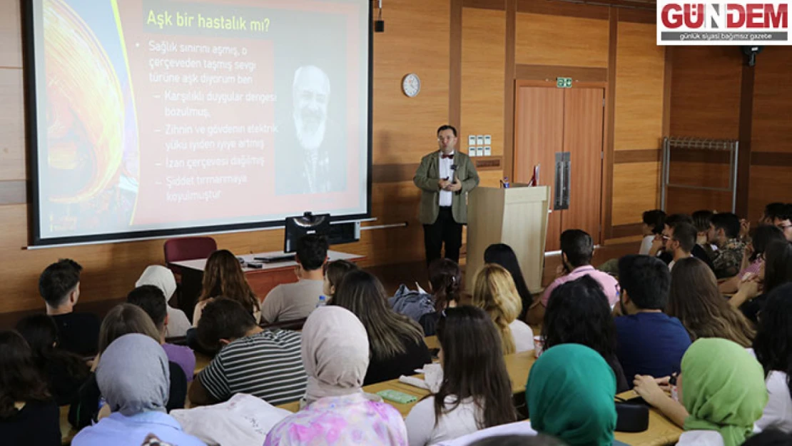 Beynin kimyasını değiştiren aşkın ilk evreleri stresli geçiyor'