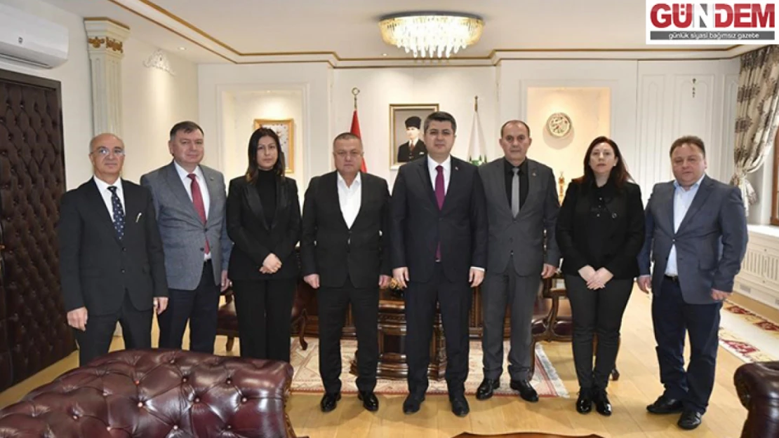 Bulgaristan'dan gelen Türk heyeti Edirne Valisi Kırbıyık'ı ziyaret etti