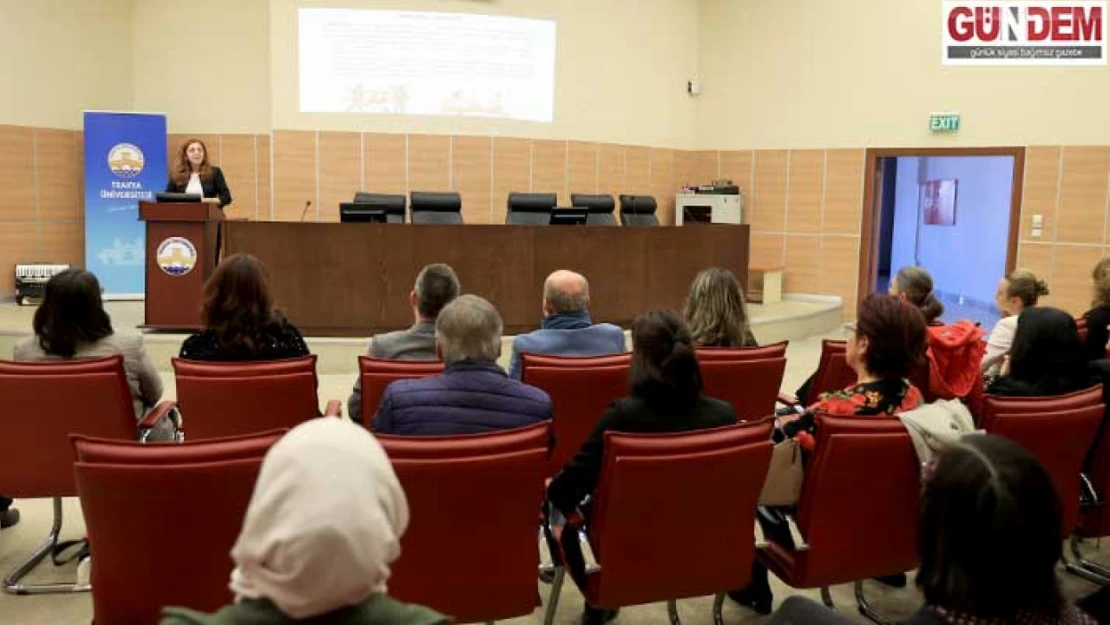 Edirne'de 'İlham Veren Kadınlar ve Başarı Hikayeleri' paneli düzenlendi