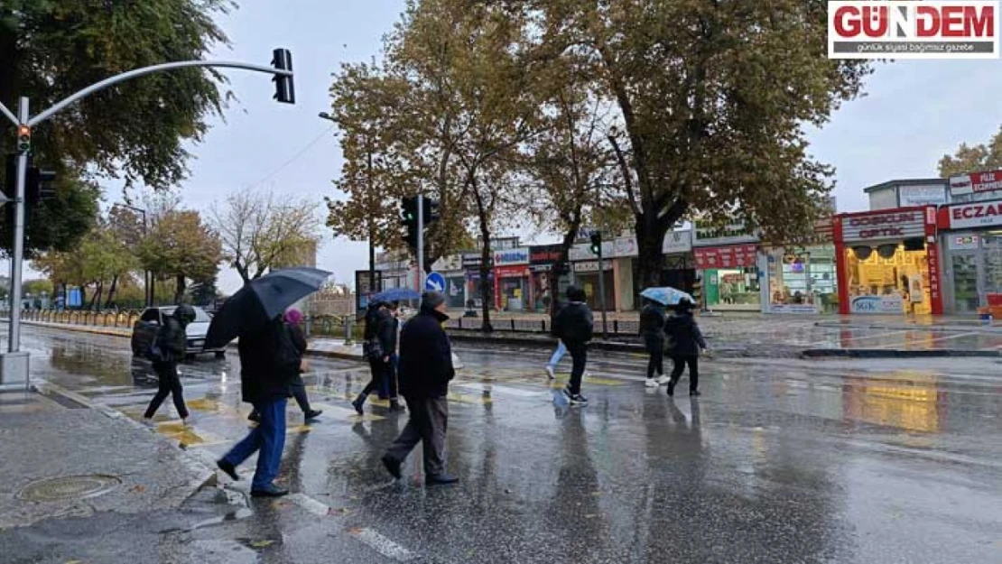 Edirne'de serin ve yağışlı hava etkili oluyor