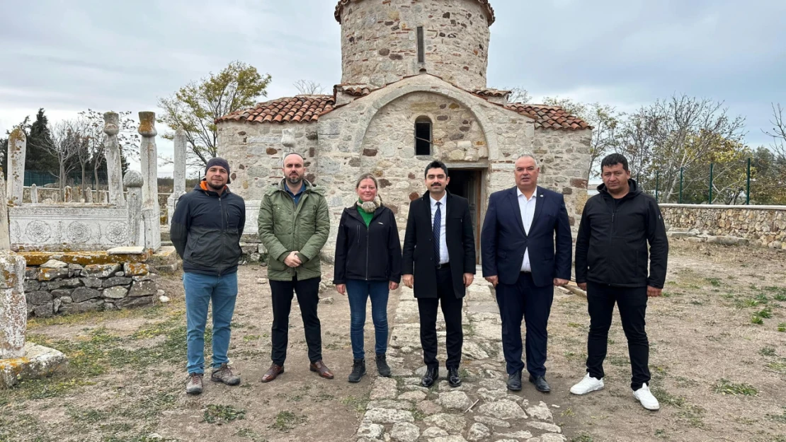 Edirne'deki Has Yunus Bey Türbesi'nde onarım çalışması başlatıldı