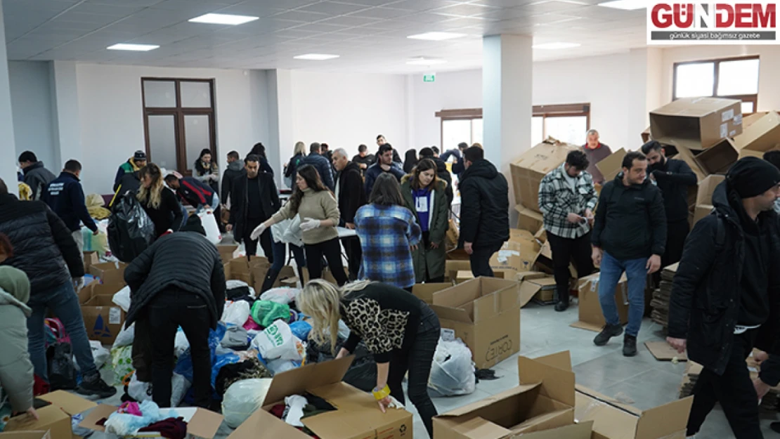 Edirne'den depremzedeler için ihtiyaçlar toplanmaya devam ediyor