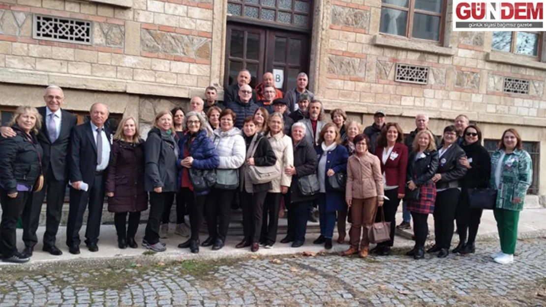 Edirne Ticaret Meslek Lisesi Mezunları Okulun Kuruluş Yıldönümünde Bir Araya Geldi