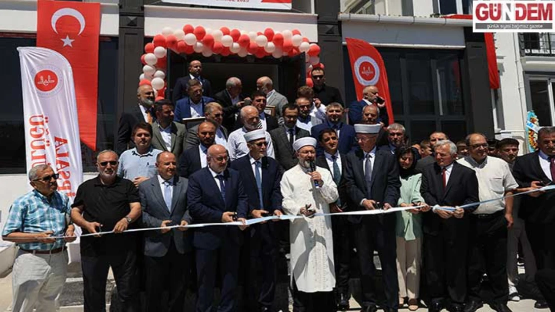 Erbaş, Edirne'de Kur'an kursu açılış programında konuştu