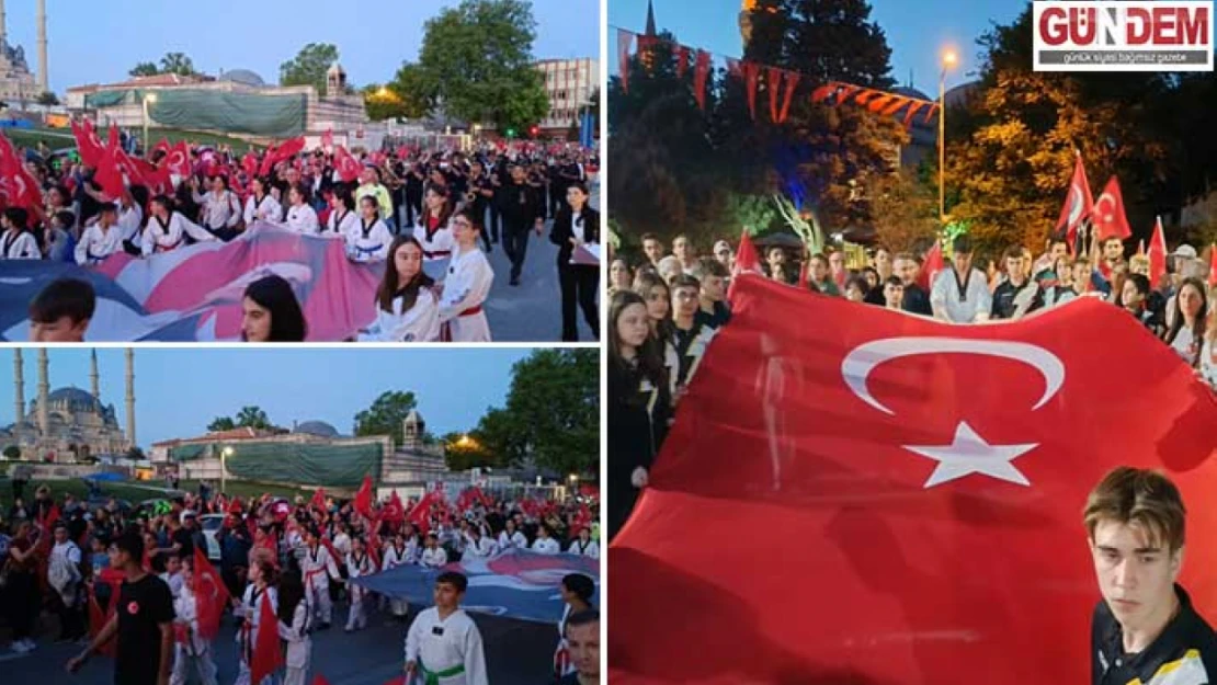 Fener alayı gençlik yürüyüşü düzenlendi