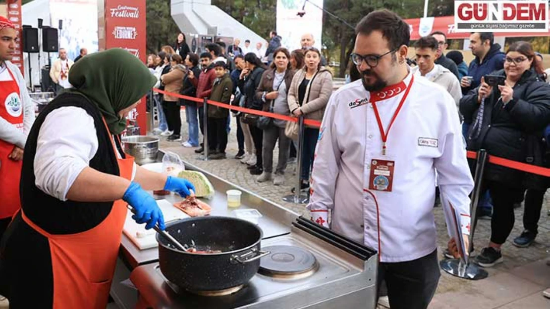 Gastronomi festivalinde yemek yarışmaları düzenlendi