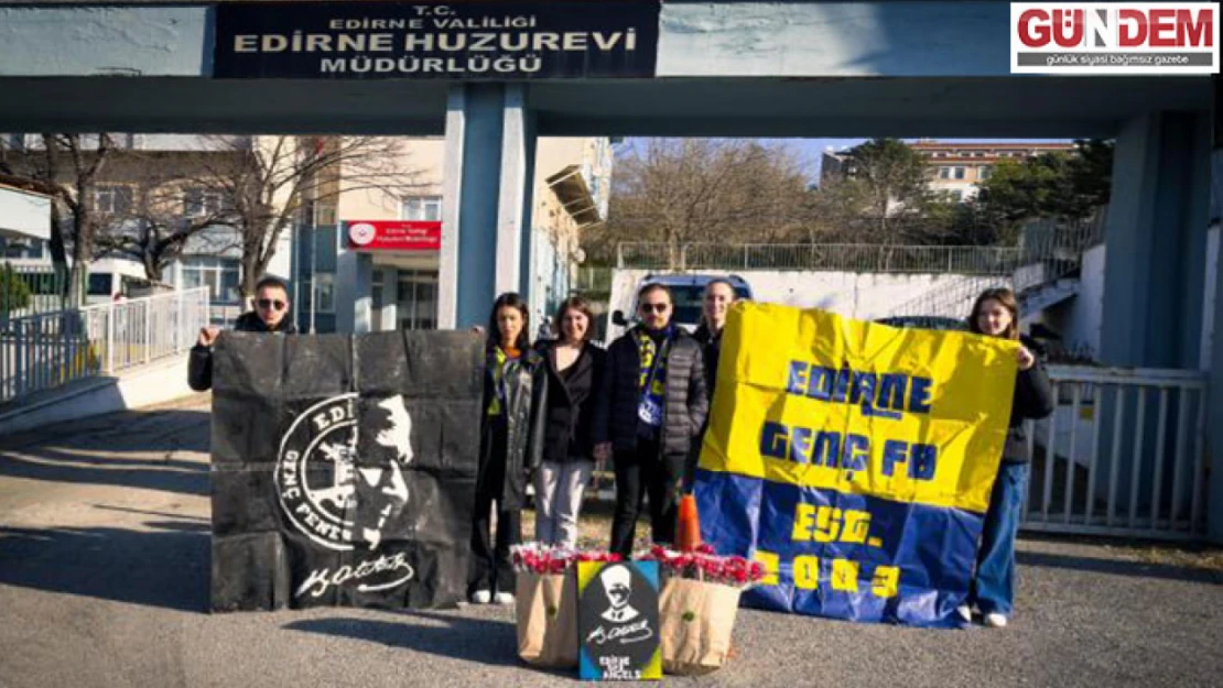 Genç Fenerbahçelilerden huzurevi sakinlerine anlamlı ziyaret
