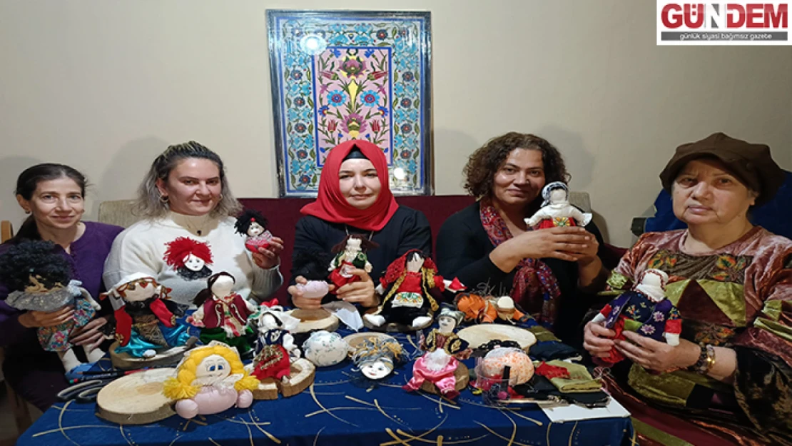 Geri dönüşümle üretilen bez bebekler Edirne'de dayanışmayı büyütüyor