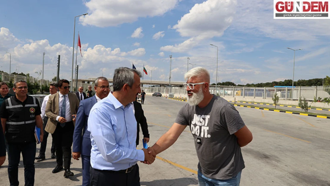 Gurbetçiler Vali Sezer'e  memnuniyetlerini iletti