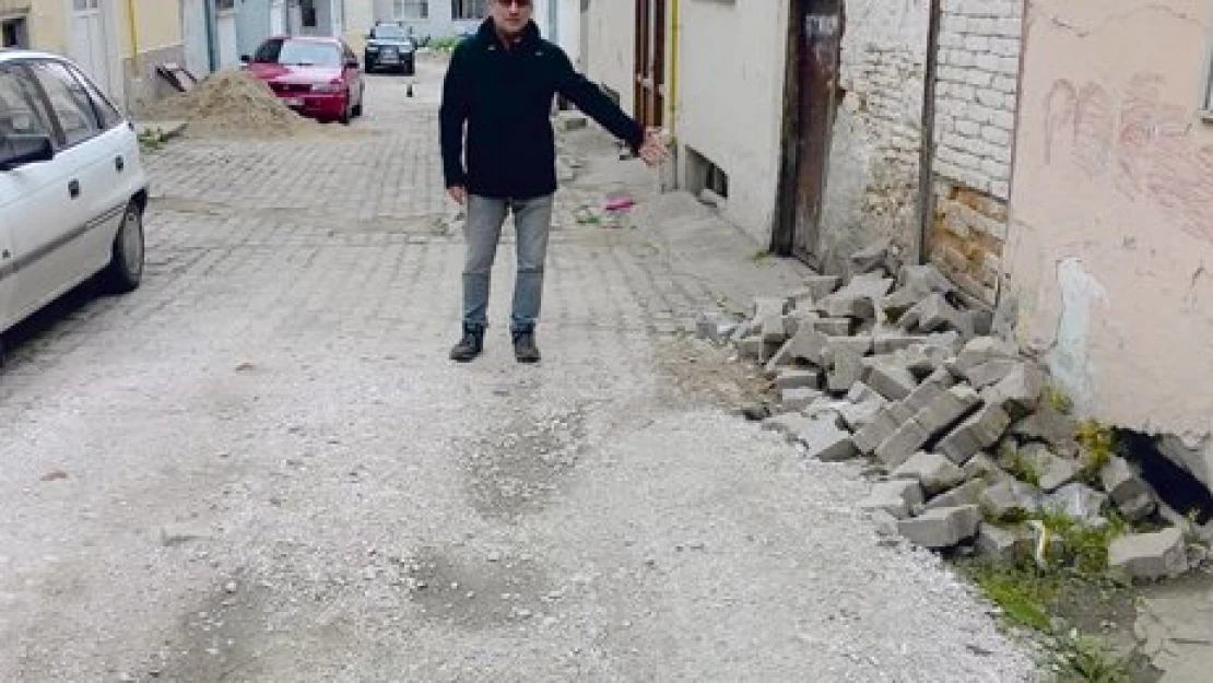 Bakkal Sokak, hizmet istiyor