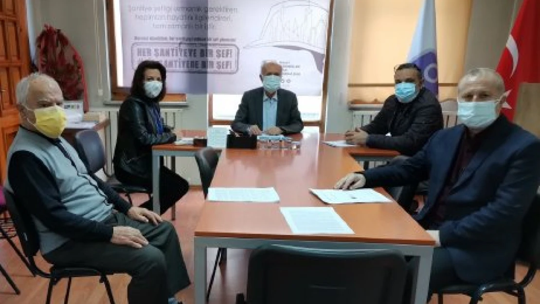 'Şantiye şefliği tam zamanlı görevdir'
