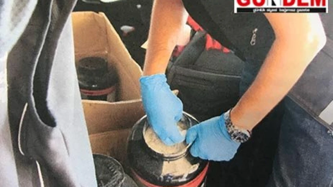  	Protein tozu kutusunda uyuşturucu