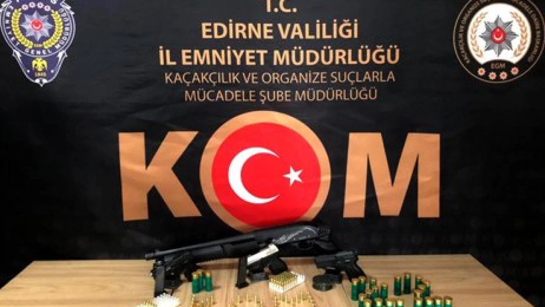 Edirne'de silah kaçakçılığı