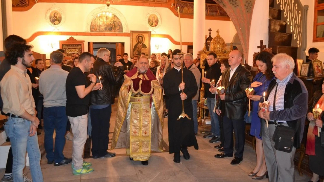 Sv. Georgi'de Paskalya kutlaması