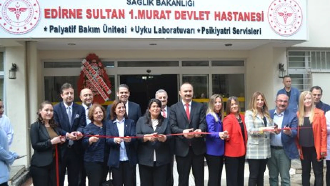 Sağlığa kadın eli değdi
