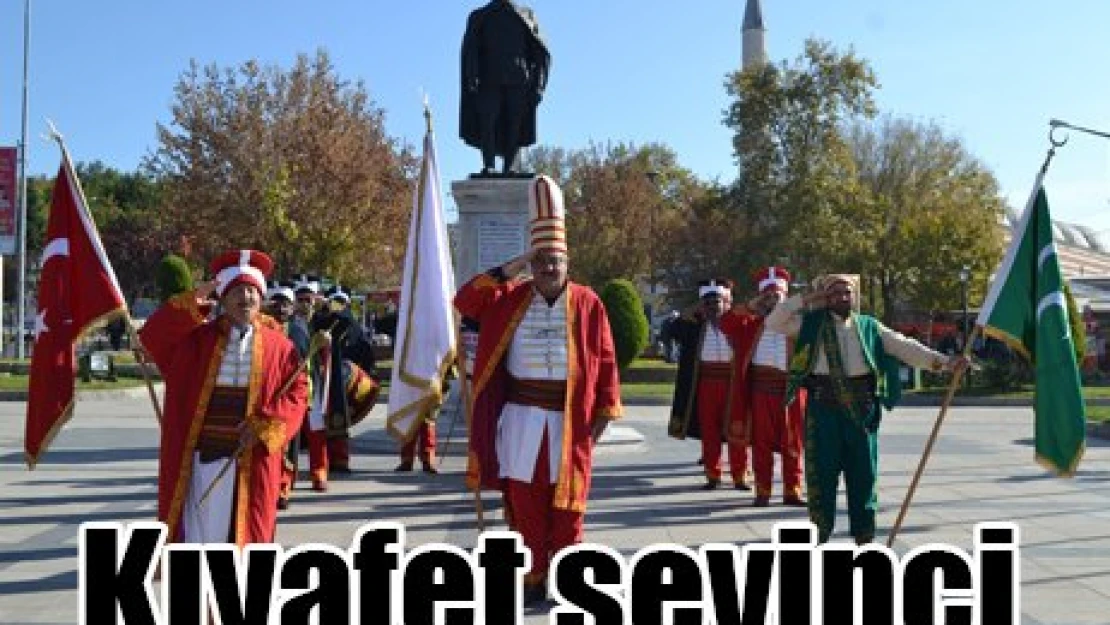 Kıyafet sevinci