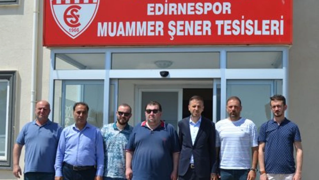 Yeni yönetime yeni renk