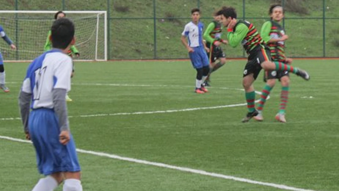 U16'da finalin adı Edirnespor-Saraçhane