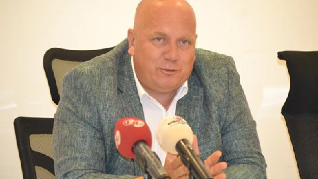 Halk mutlu, Pekcanlı olumsuz