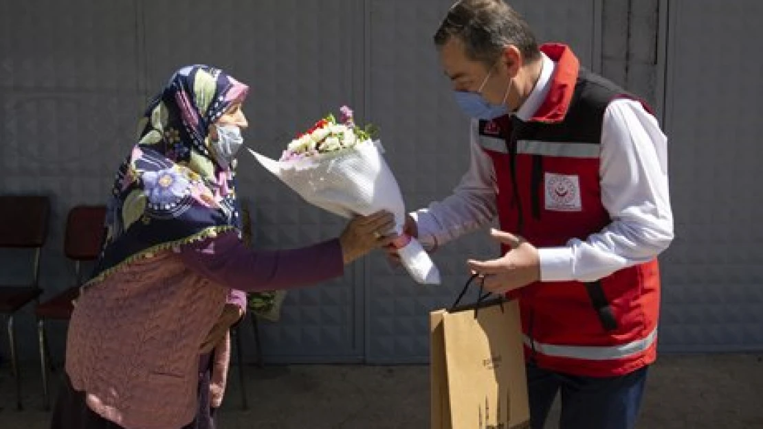 Şehit anneleri unutulmadı