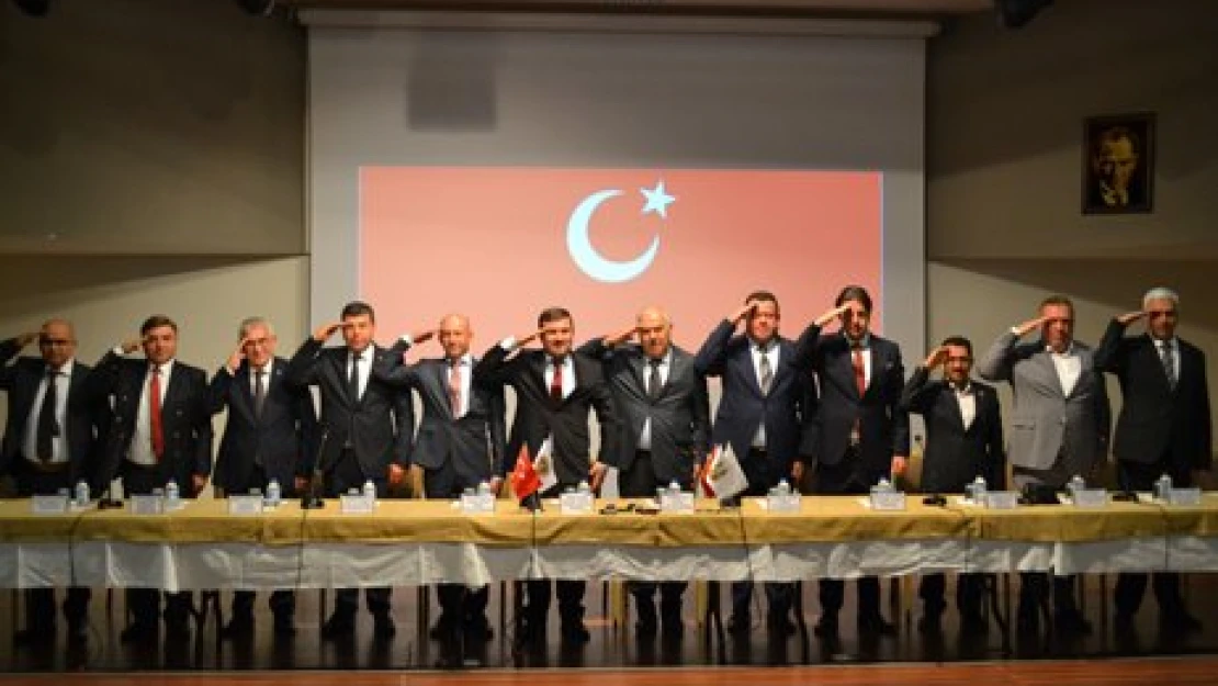 Selam çakıp destek oldular