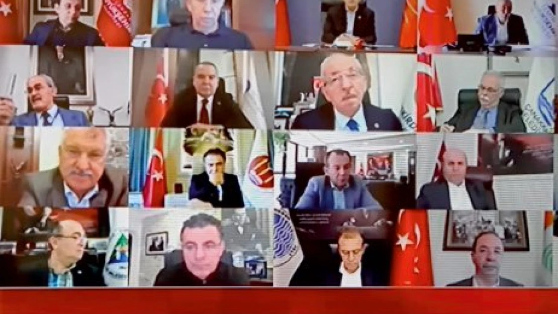 Gürkan: Meyve-sebze dağıttık