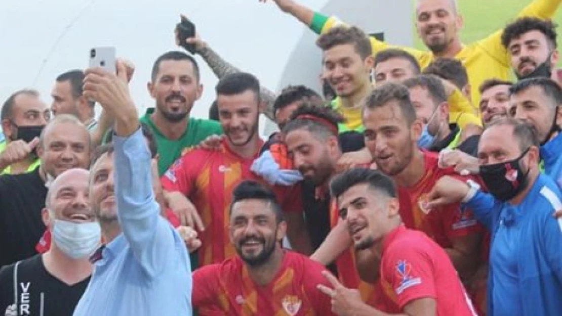 Edirnespor, Derince engelini aştı