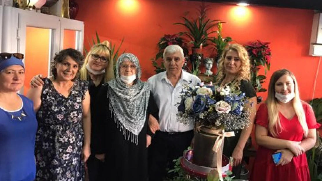 Bir Nefes Çiçek açıldı