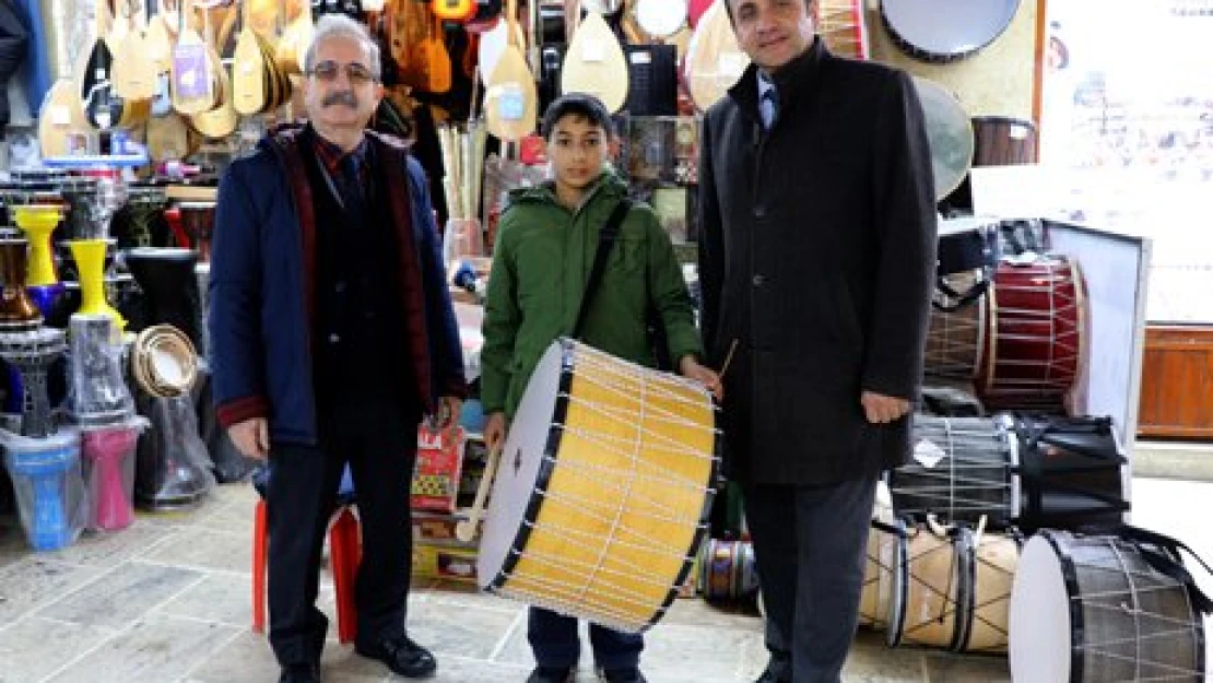 Gözü yaşlı adaylık açıklaması