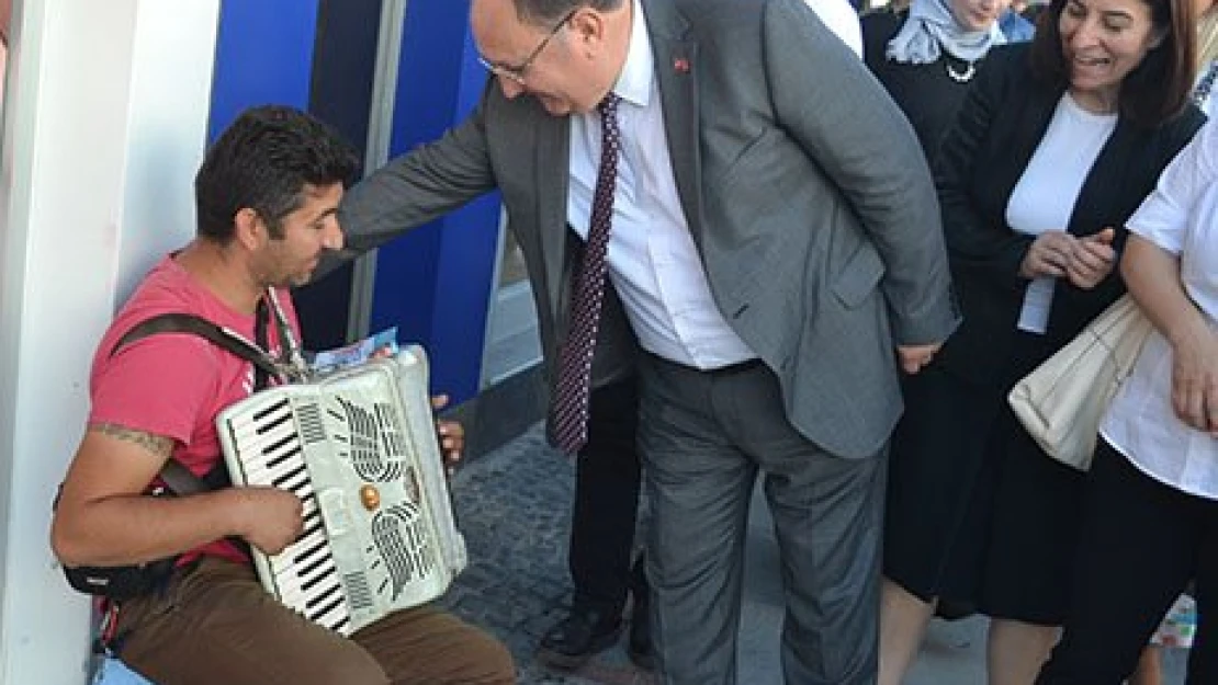 AK Parti'nin Saraçlar çıkarması