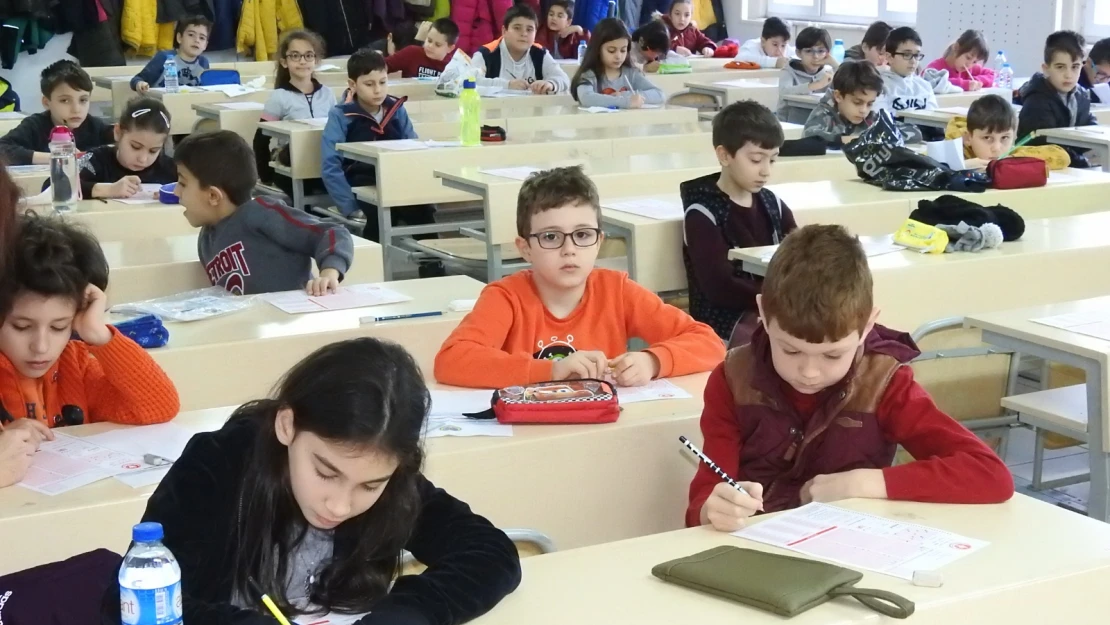 Burs için yarıştılar