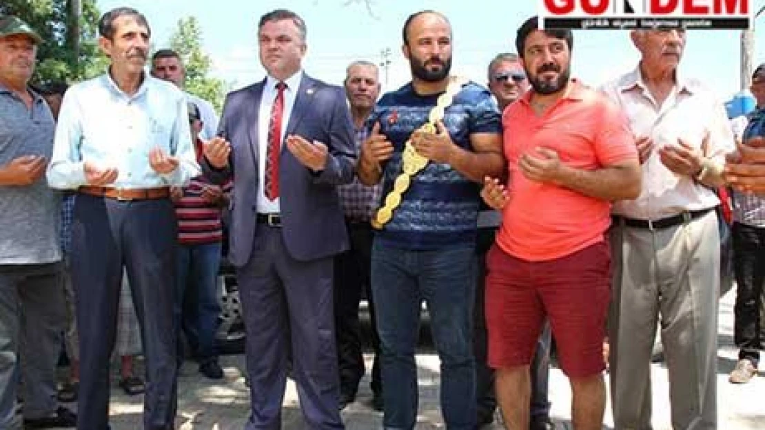 Okulu, '˜Başpehlivanlar Diyarı'nda