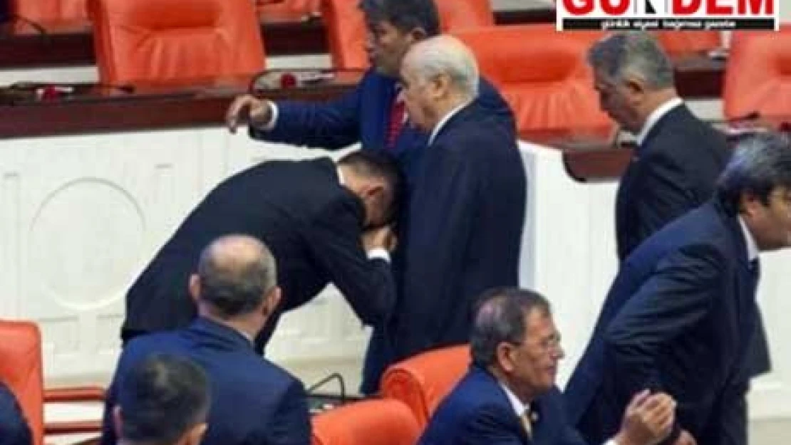 İYİ karıştı