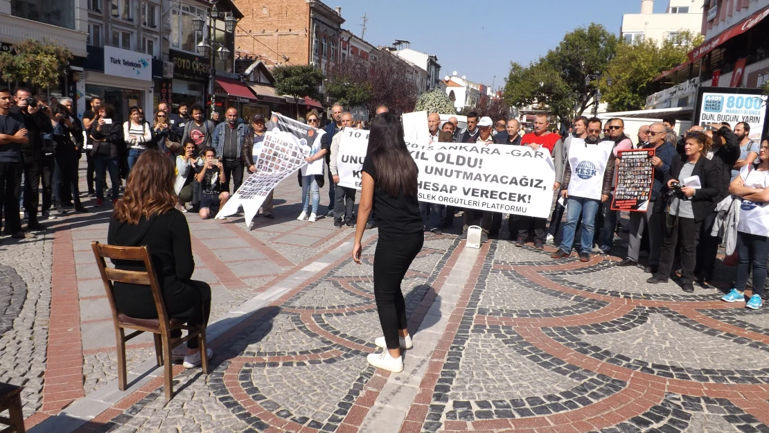 Sokak oyunlu anma