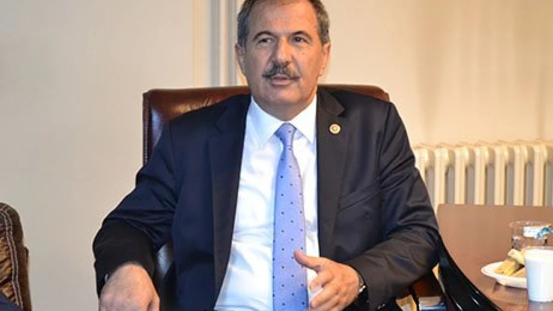 'Tarımın '˜T'sinden anlamıyor'