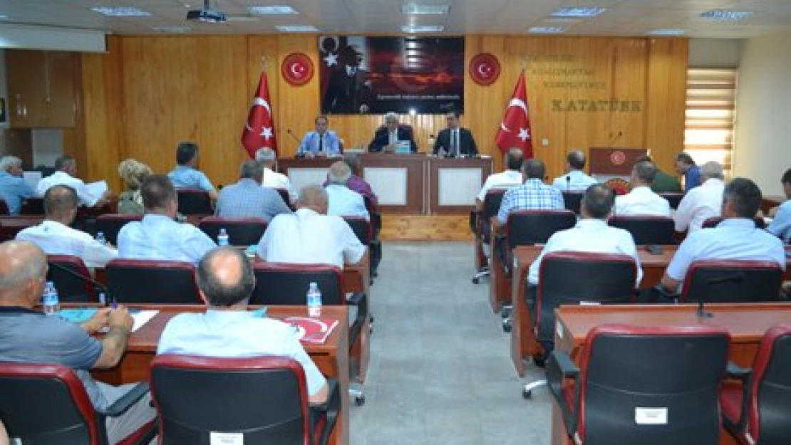 İttifaklara eşit oy çıktı