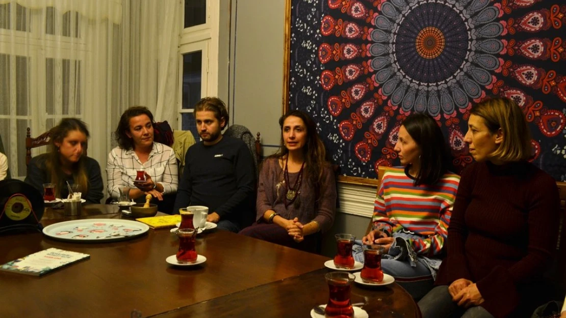 Büyüklere '˜şifahen' masallar