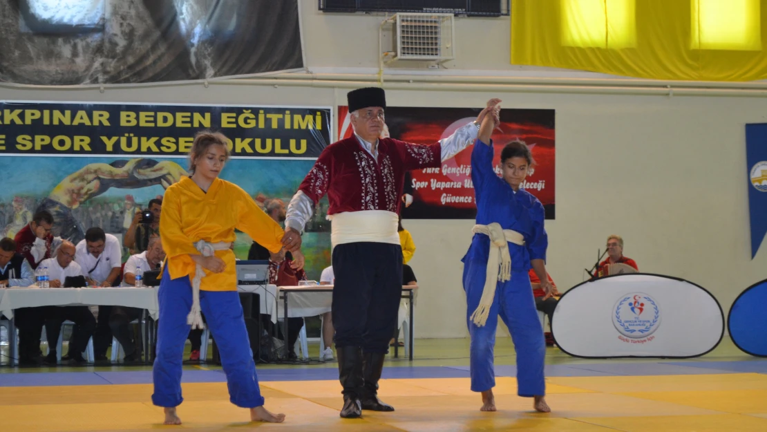 İlk şampiyon Edirne'den