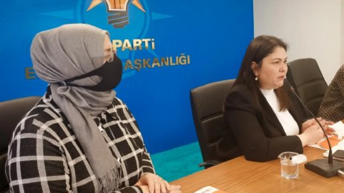 AK Parti'de 'ahde vefa' toplantısı